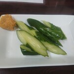 ささのや - キュウリかぶり(´・ω・`)