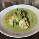 LAMP - グリーンカレー煮込み