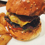 エーエス クラシックス ダイナー ROPPONGI - ダブルチーズバーガー