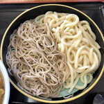 山田うどん - そばは、生そば。うどんは、いつものうどん。