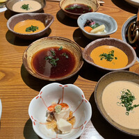 横浜 瀬里奈 浪漫茶屋 - つけだれは三種類