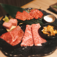 近江うし 焼肉 にくTATSU 青山本店 - 