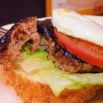 MACHⅢ - 堺バーガー1500円（ポテト、ソフトドリンク付き）