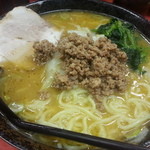 らーめん 八の字屋 - みそラーメン中盛 @\８００－２０１２．１２．１６のみ限定