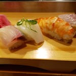 よしき寿司 - 鰤、烏賊、海老、イサキ