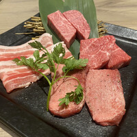 近江うし焼肉 にくTATSU 渋谷店 - 