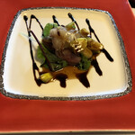 あつた蓬莱軒 - お肉料理