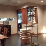 蕎麦屋 木田 - 広々とした店内