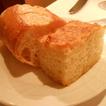 ベヴィトリーチェ - バケットとフォカッチャ