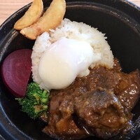 シンガポール・シーフード・リパブリック 大丸梅田 - クレイポットビーフレンタン