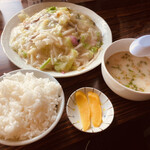 長崎ちゃんぽん 幸楽 - 御飯もウマし！