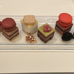 パティスリー・サダハル・アオキ・パリ 丸の内店 - 