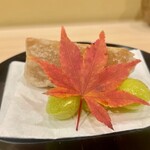 川田 - 2021.11.  海老芋と銀杏の揚げ物