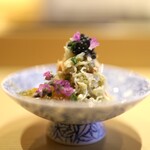 Sushi Toku - 鳥取の松葉蟹、汲み上げ湯葉とキャビア