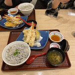 築地食堂 源ちゃん - 天ぷらとしらす丼