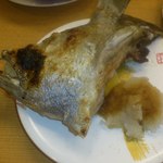 回転寿司　喜楽 - かまの塩焼き