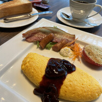 ポム・ダダン - 