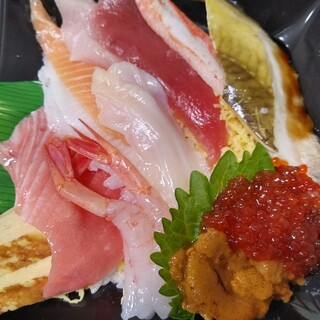 おすしまる様 おすしまる様 静岡県御殿場市の宅配寿司│おすしまる