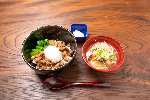 ヒラボク食堂 鶴岡庄内観光物産館店 - 羽前大山（食堂）の写真