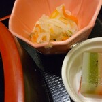 Kokugikan - 小鉢と甘味