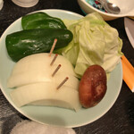 壱州苑 - 焼野菜盛り　495円(税込)