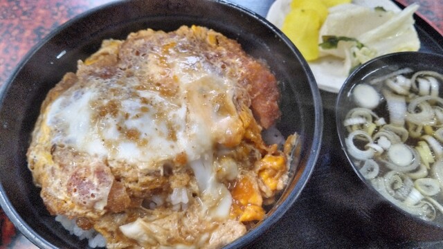 すゞもと - 新庄（食堂）の写真