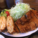 わ楽 - サーモンメンチ&豚カツ