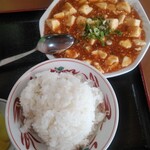 福臨 - 日替りランチB麻婆豆腐＋鶏唐揚（２コ）定食