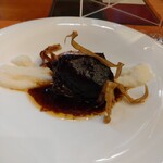 スプレンディード - 和牛頬肉のバローロワイン煮込みクリーミーポレンタ