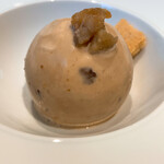RISTORANTE IMAI - デザート：渋皮栗のアイスクリームとアーモンドサブレ 前回も栗のアイスに。栗の粒粒感があって好きです。