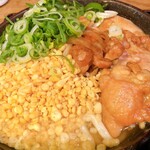 七弐八製麺 - 鶏すきうどん大盛り