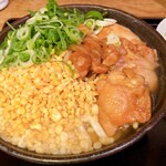 七弐八製麺 - 鶏すきうどん大盛り