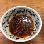 たかま - 広島ホルモン天ぷらの定番 酢醤油に唐辛子