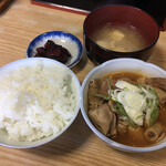 てづか - もつ煮込み定食