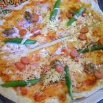 CONA - ランチピザ：アスパラマスタードはマスタードがアクセントでクセになりそう（言い過ぎ？）