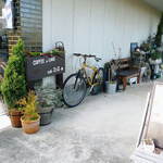 ROLL - Cafe ＆ Gaiiery ＲＯＬＬ 外観