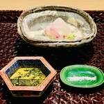 富小路 やま岸 - ☆鯛（兵庫・明石二見漁港）の塩〆