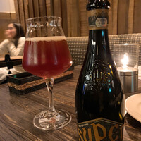 grigio la tavola - 