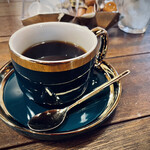 dekoboko cafe - 凸凹オリジナルコーヒー450円　サイフォン式で抽出