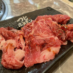 つじホルモン - 和牛薄切りカルビ