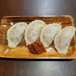 LASOLA Bhutan Restaurant - モモ(４ケ)