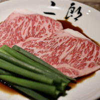 焼肉&手打ち冷麺 二郎 KANAYAMA - 宮崎県Ａ５和牛のサーロイン焼きすき