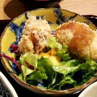 和食日和 おさけと 神保町 - サラダ、唐揚げ、クリームコロッケ
