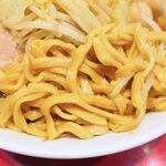 ラーメン二郎 - 麺