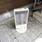 ラーメン二郎 - ヒーター登場♪