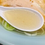 金丸本店 - 澄んだ旨しスープ❗️