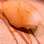 鮨　恵三 - ホタテ