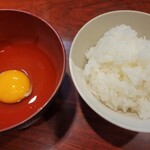 中華そば たた味 - ご飯と生卵