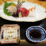 玄斎 - 造り～天然のヒラメ・本マグロ・剣先イカ