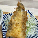 漁師食堂 三河丸 - 漬けまぐろとたたきのニ味丼 三河フライ付（1390円）